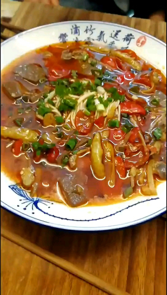 #家乡特色美食#泡椒鸭血面制作完成