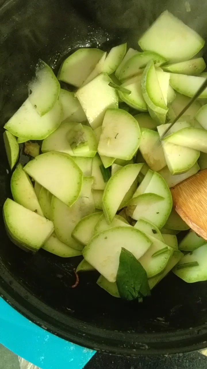 第一次炒菜手艺不错啊