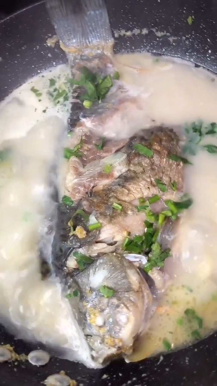 清炖鱼怎么做  