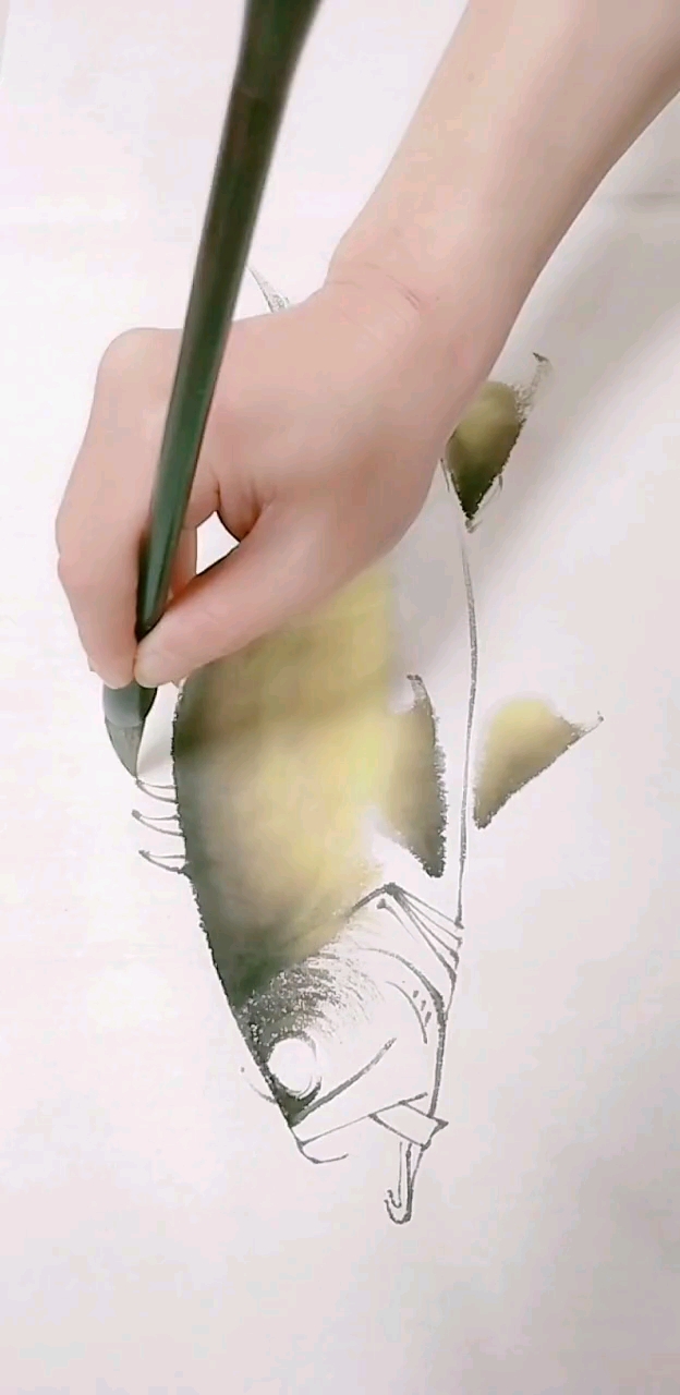 黄花鱼该怎样画呢