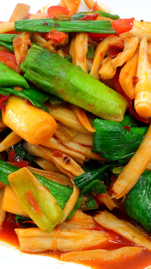 #我要上热门#炒杏鲍菇时很多人第一步就错了,教你正确做法,香辣好吃比肉还香