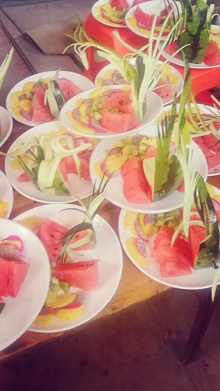 水果拼盘来欣赏,清凉一下