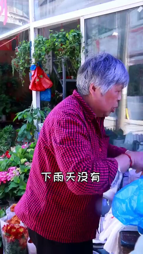 苏州脾气最“大”的路边摊,过时不候,大爷大妈真是性情中人啊!