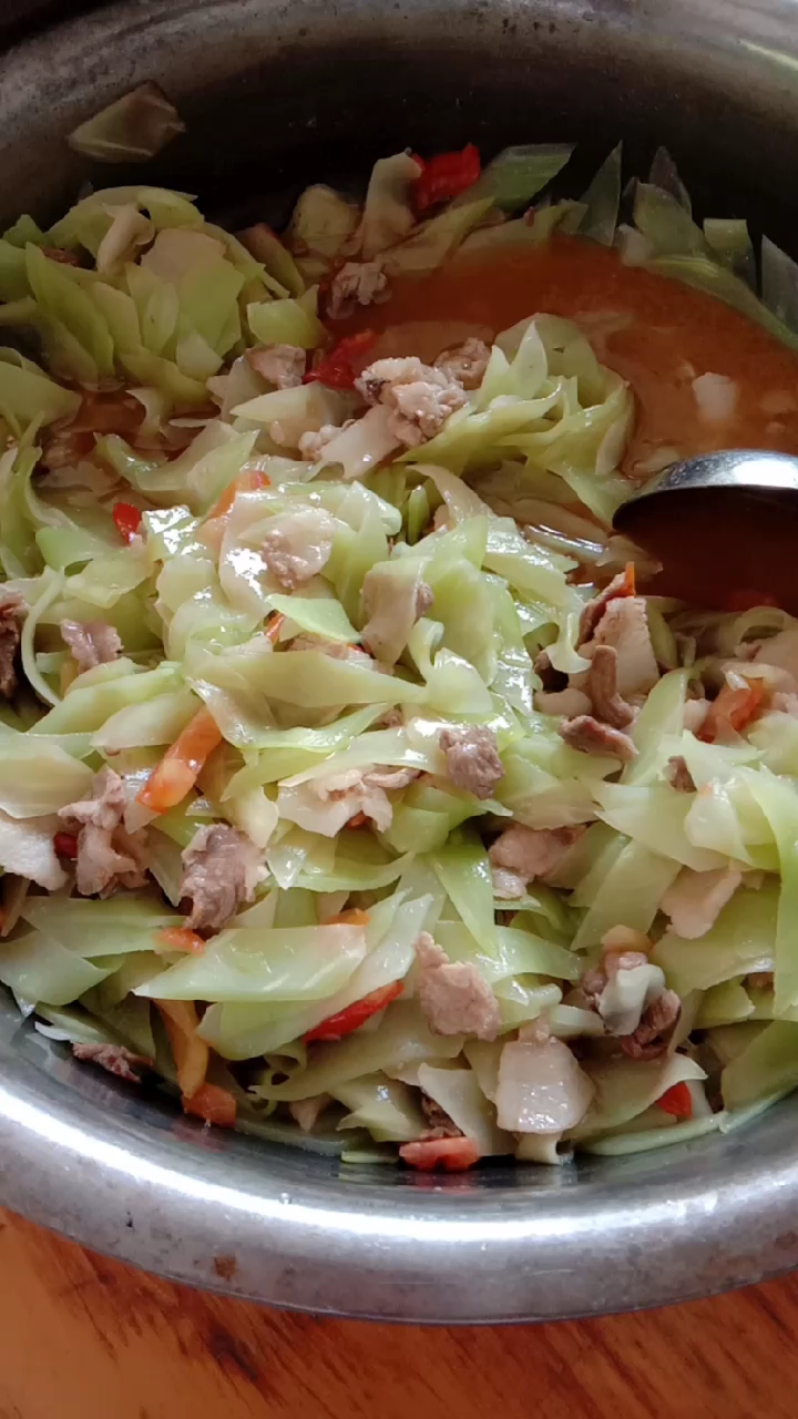 青笋炒肉成了肉炒青笋