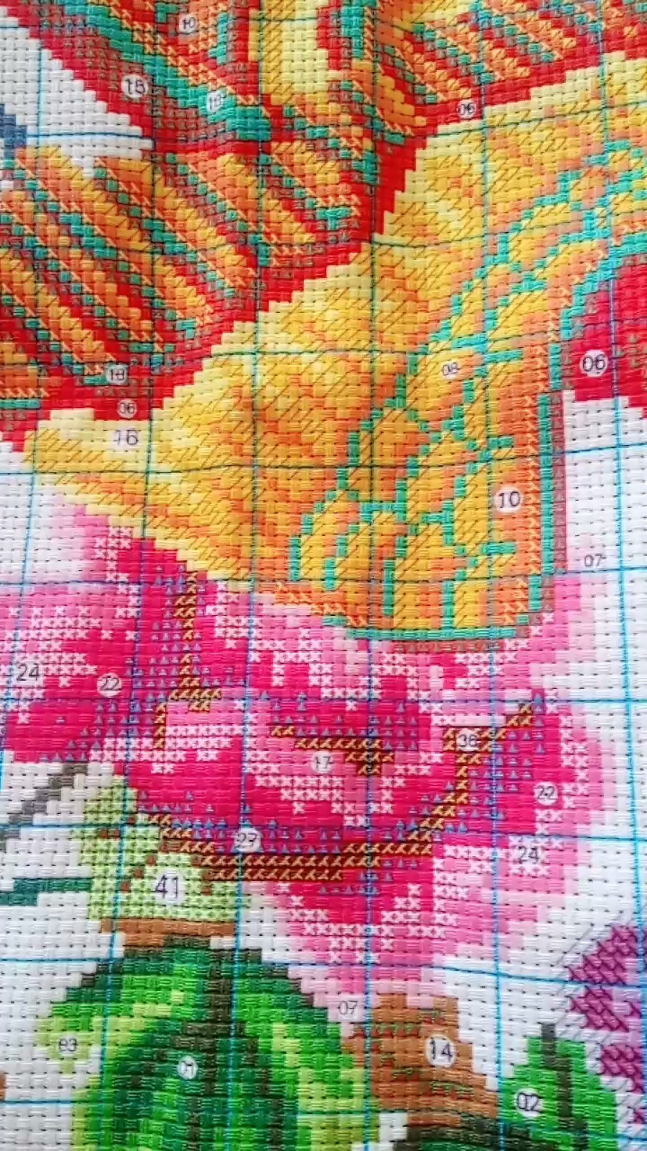 富贵花开龙凤呈祥十字绣