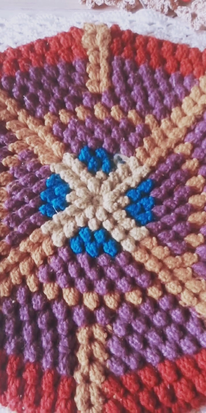 #钩针的魅力#爆米花(豆豆花)圆形坐垫分享给大家,学钩针关注翠玲手工编织