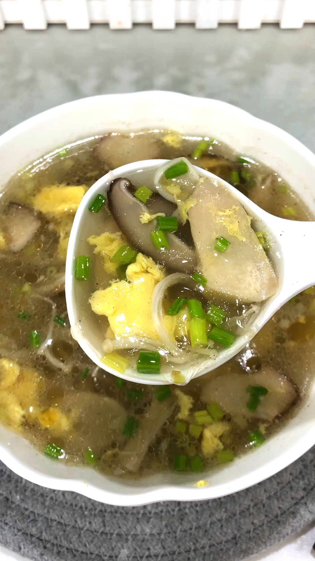 #舌尖上的旅行#浓香三菌汤,听说你们不喜欢素食,对不起,打扰了!