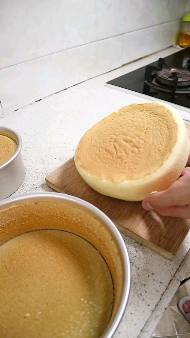 戚风蛋糕的做法