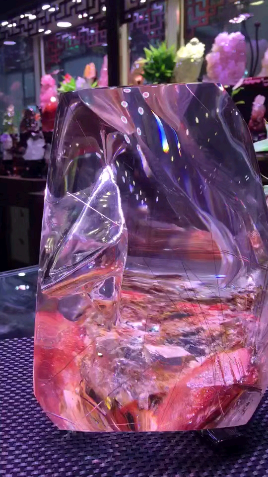 发晶风水摆件!想了解天然水晶的关注我谢谢!