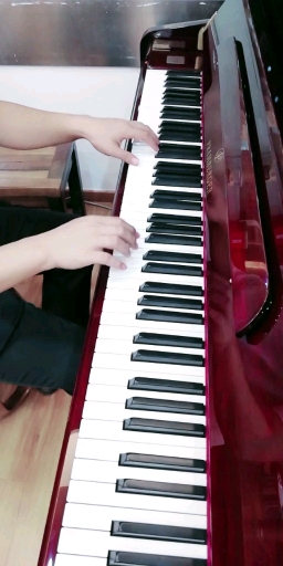 #上大鱼#钢琴版大鱼海棠《大鱼》