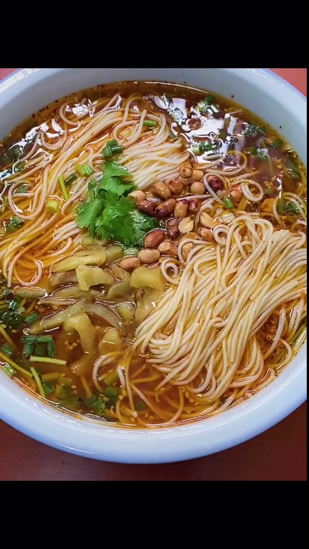 #深夜食堂#爱吃面食的看过来,简单易学酸汤面