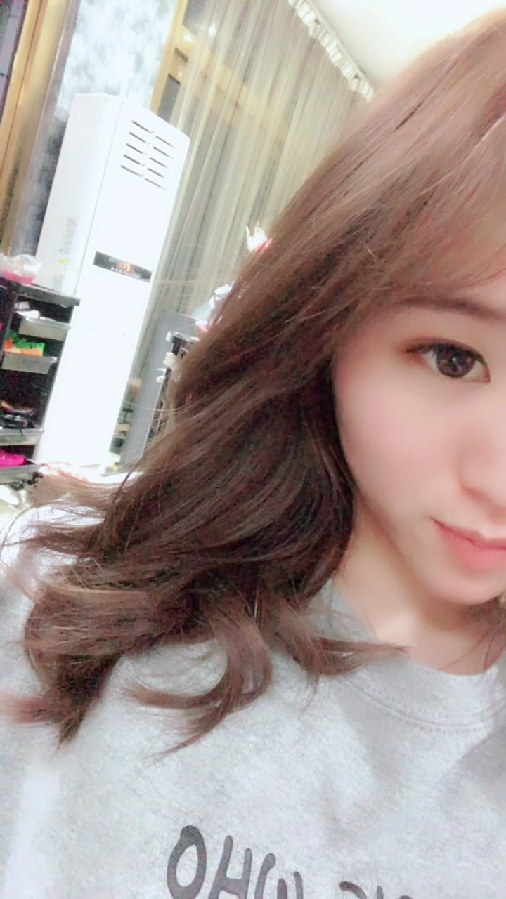 亚麻奶茶色