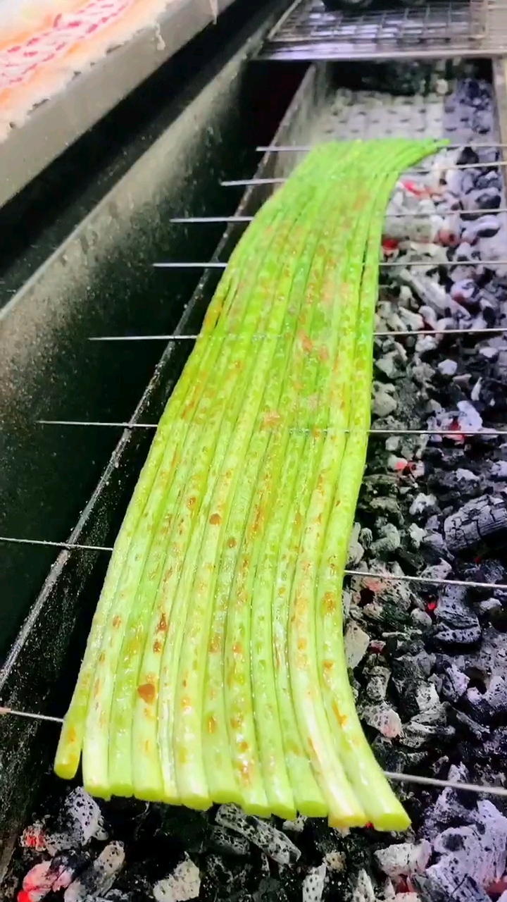 蒜苔被吃坏了