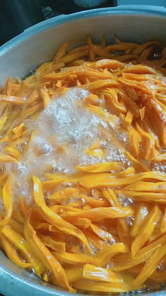 这个小菜颜色太美了