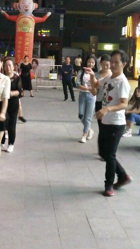 #我跳舞时最快乐#唐老鸭gagaga