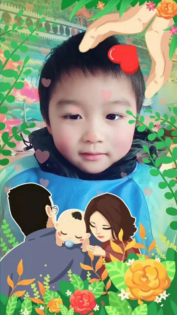 儿子说等爸爸回来了给爸爸个惊喜,给爸爸买个生日蛋糕,爸爸过生日都没吃过蛋糕