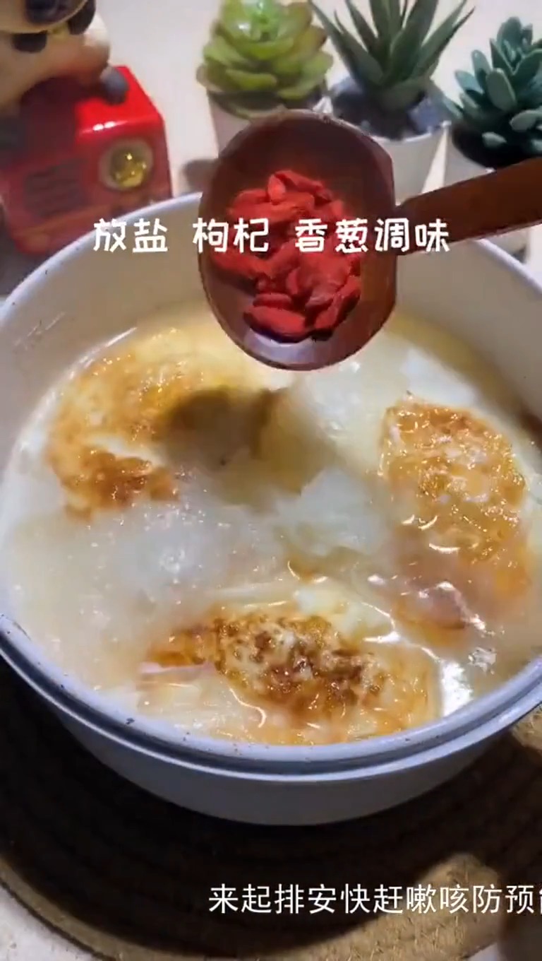 超级适合秋冬季节喝的萝卜丝煎蛋汤养心又养胃还能预防咳嗽赶快安排起来