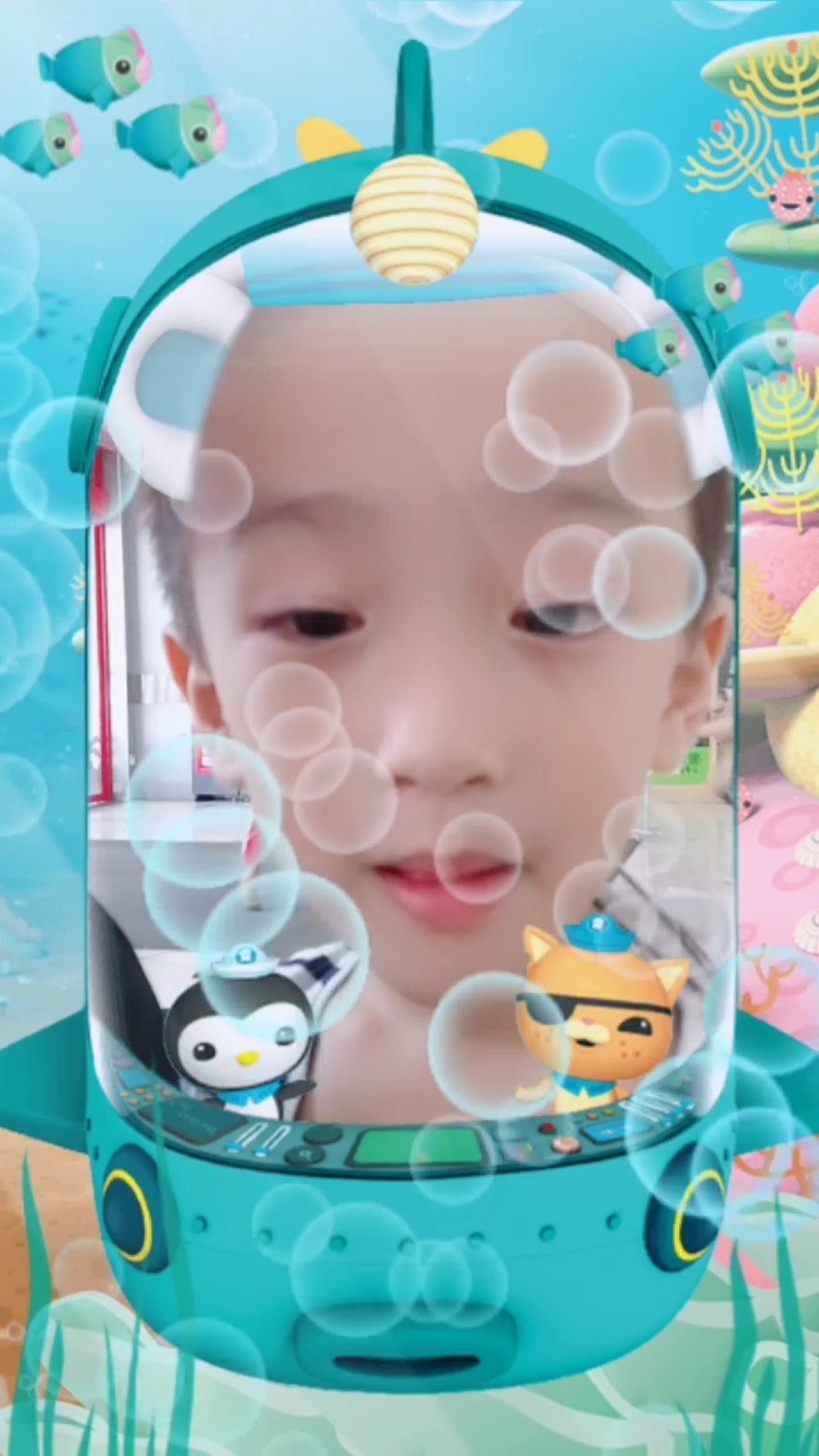 #海底小纵队#好神奇!我在海底潜水艇里了…海底报告!