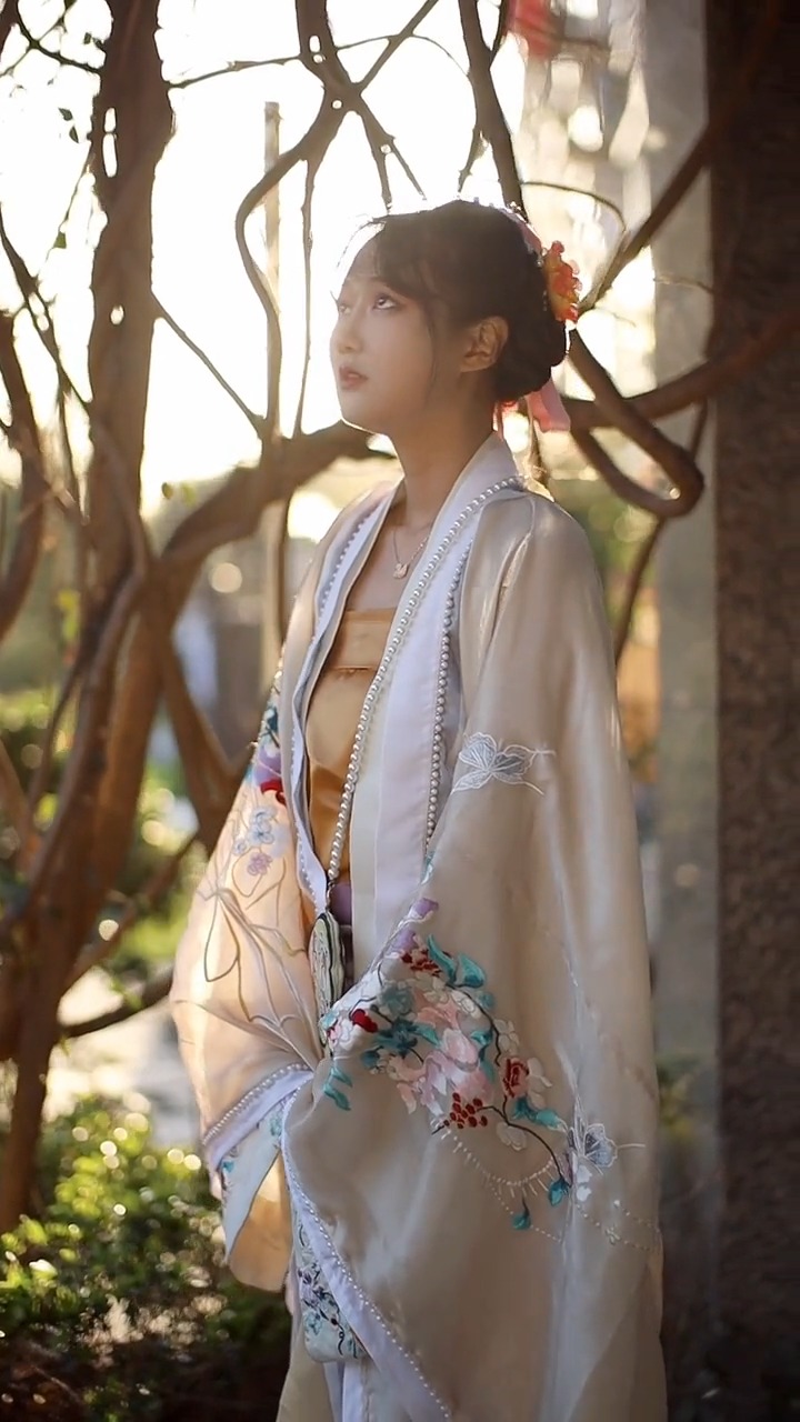 这个故事大家明白了 是谁等谁吗?