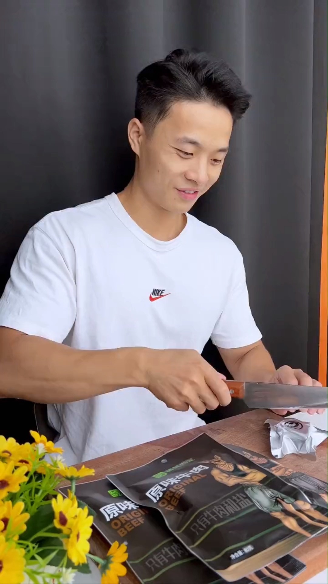 #在家健身打卡##减脂期 间的蛋白质补充来源,饿了馋了吃一块好吃营养无负担,无论增肌还是剪