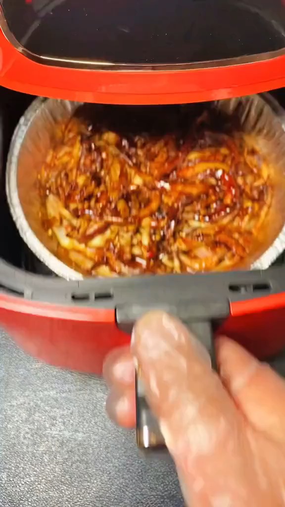 块买了个鱿鱼用空气炸锅做了烤鱿鱼须