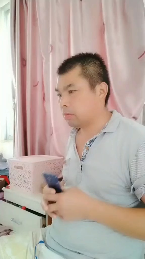 妻管严患者怕老婆爱搞笑搞笑生活家庭搞笑逗乐段子