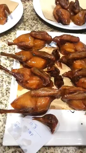 丰盛的晚餐