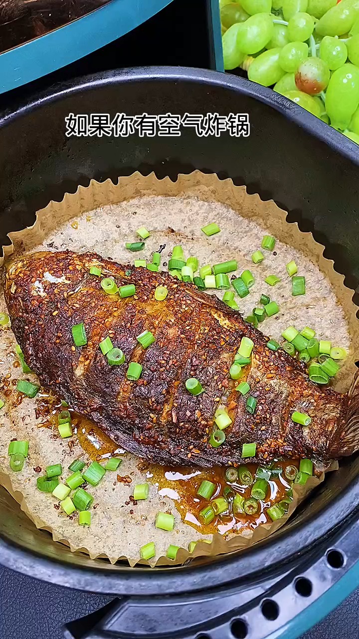 #美食记#如果家有空气炸锅 可以做烧烤味道的烤鱼 烤蛋  烤豆腐烤香了 一定要保存试做下