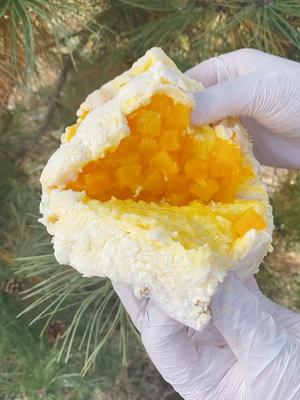 大大的芒果馅儿奶酪包#面包