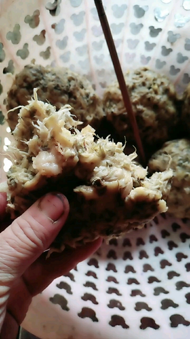 槐花窝窝头谁想吃