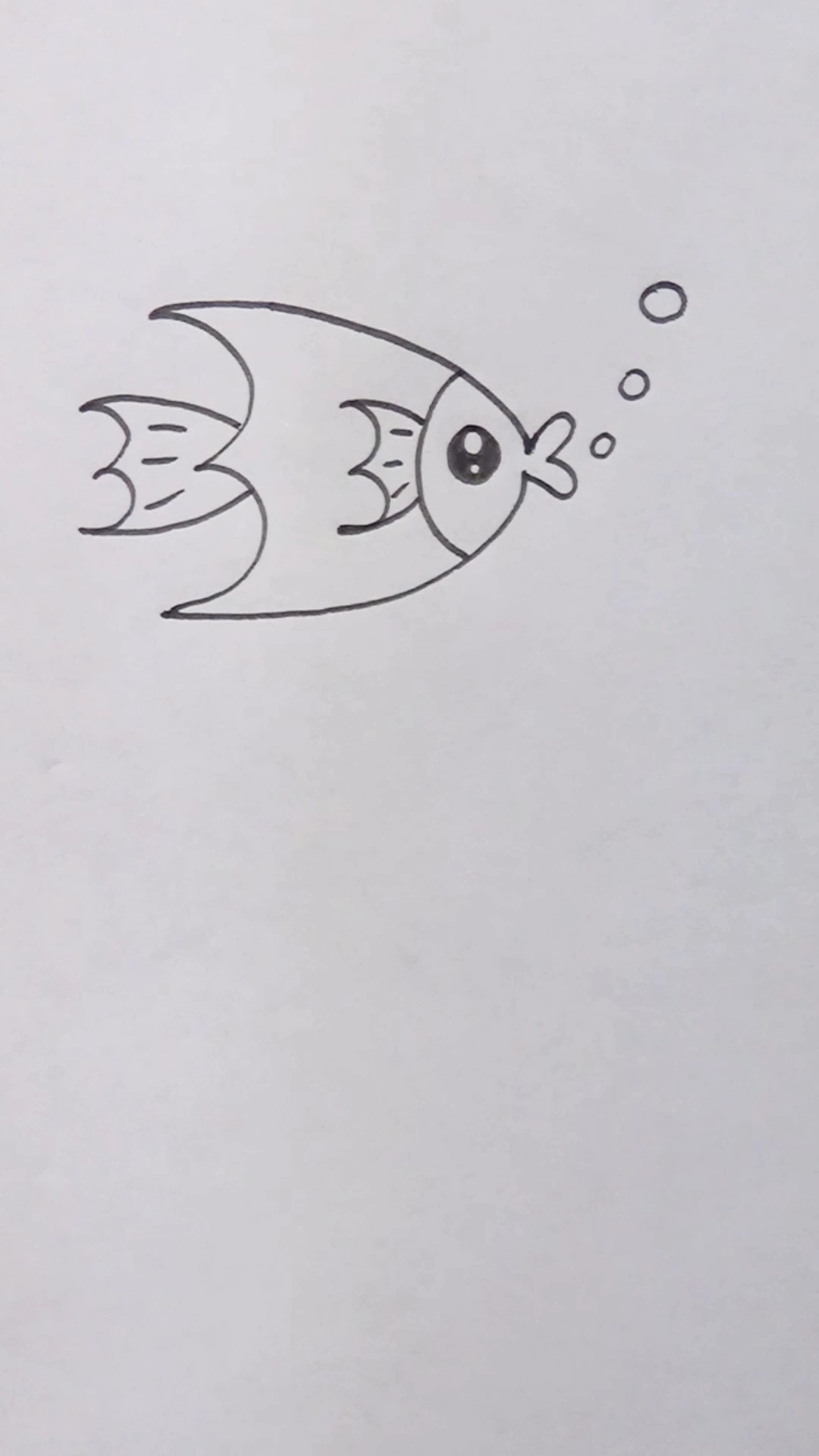 #这是高手#用四个3画深海鱼！