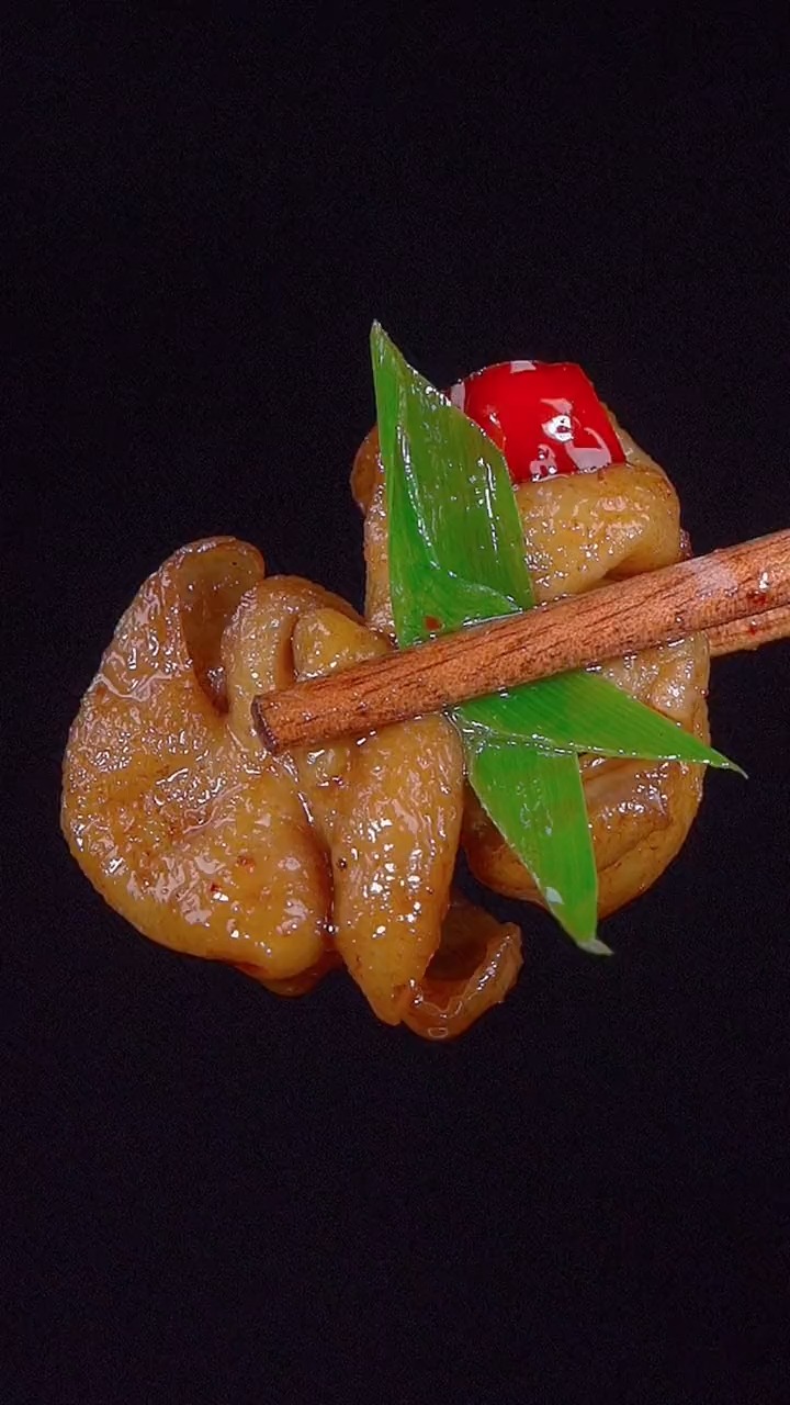 这样做的爆炒肥肠，香辣有味，好吃又下饭！#爆炒肥肠#下饭菜