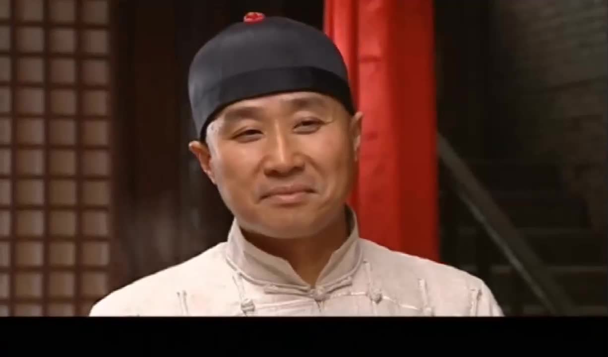 两位厨子比试海参鱼翅,一个丰富一个心酸,越简单越有功夫