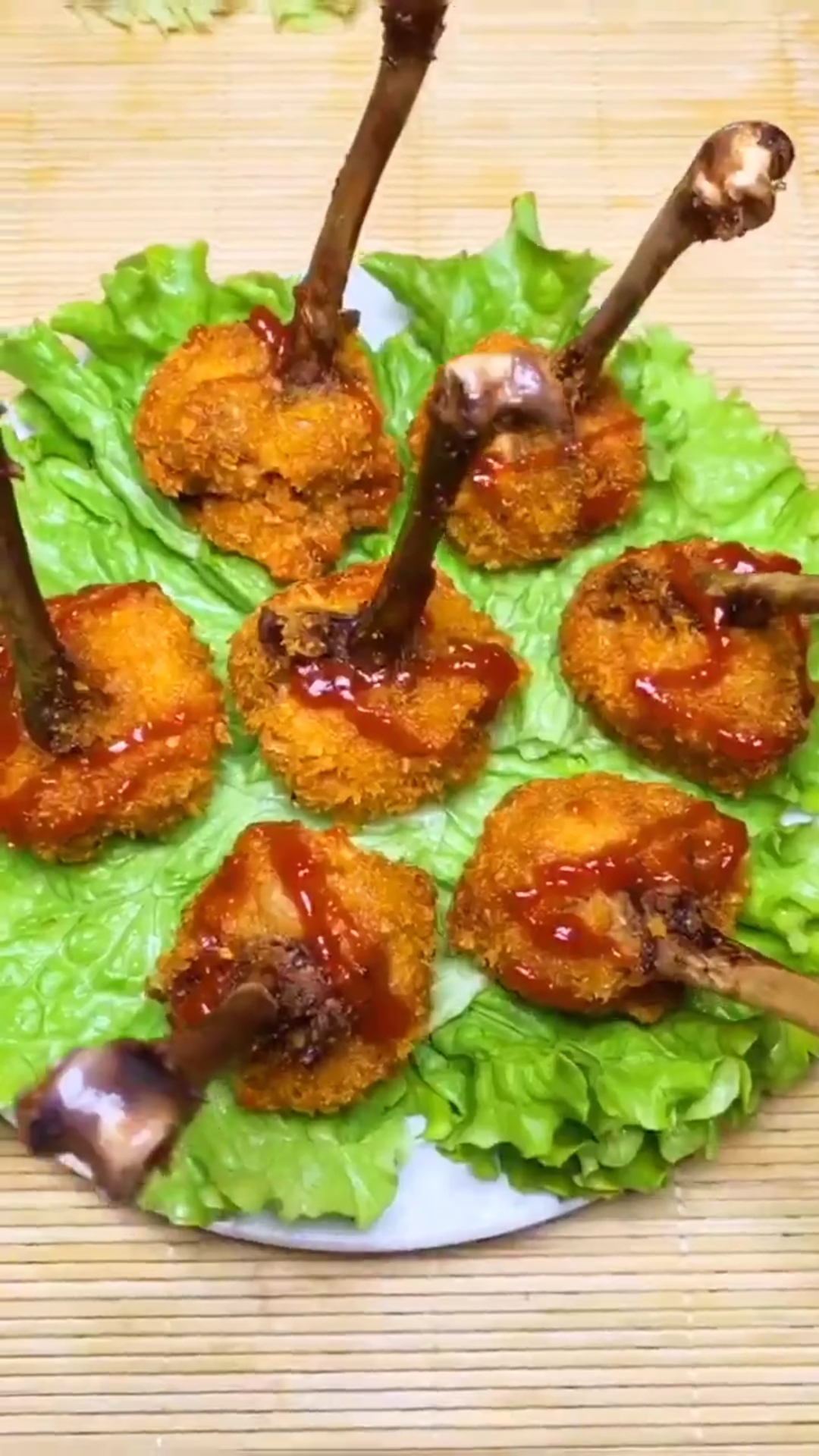 #秀出你的拿手菜#大家好,今天给大家做一个家庭版奥尔良炸鸡腿,隔壁的小孩都馋哭了