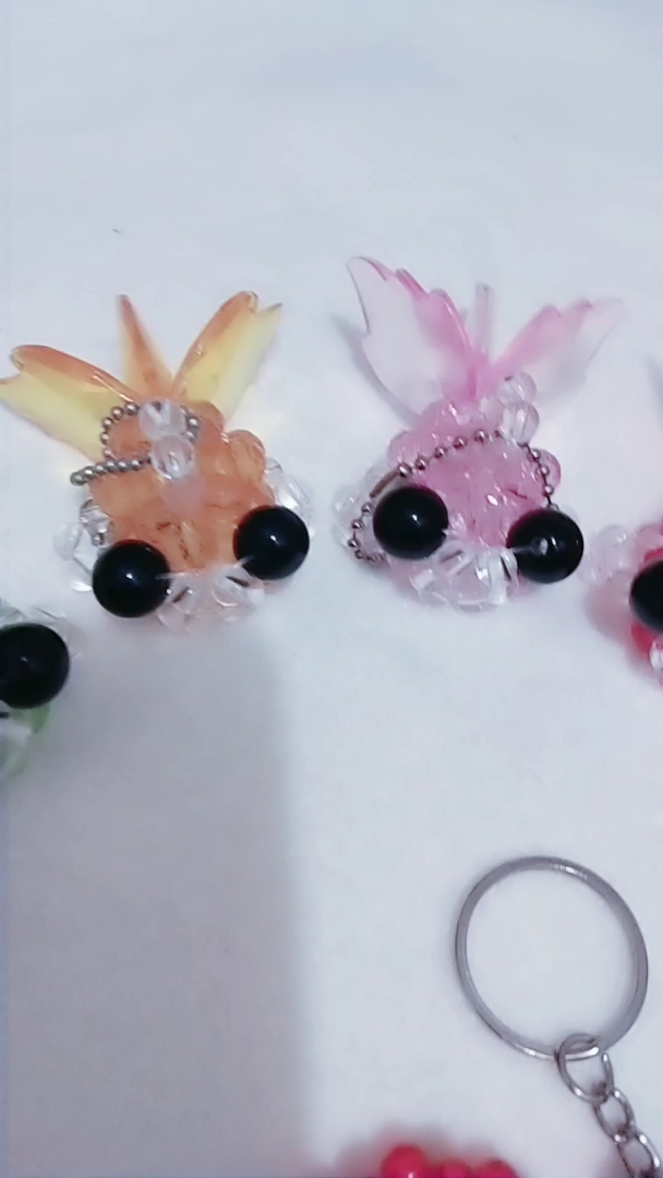 有朋友要看小金鱼都有什么颜色,看吧朋友