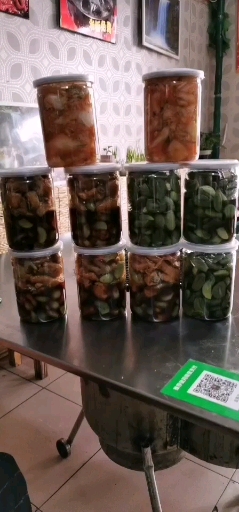 辣白菜,腊八蒜,腊八蒜鸡爪