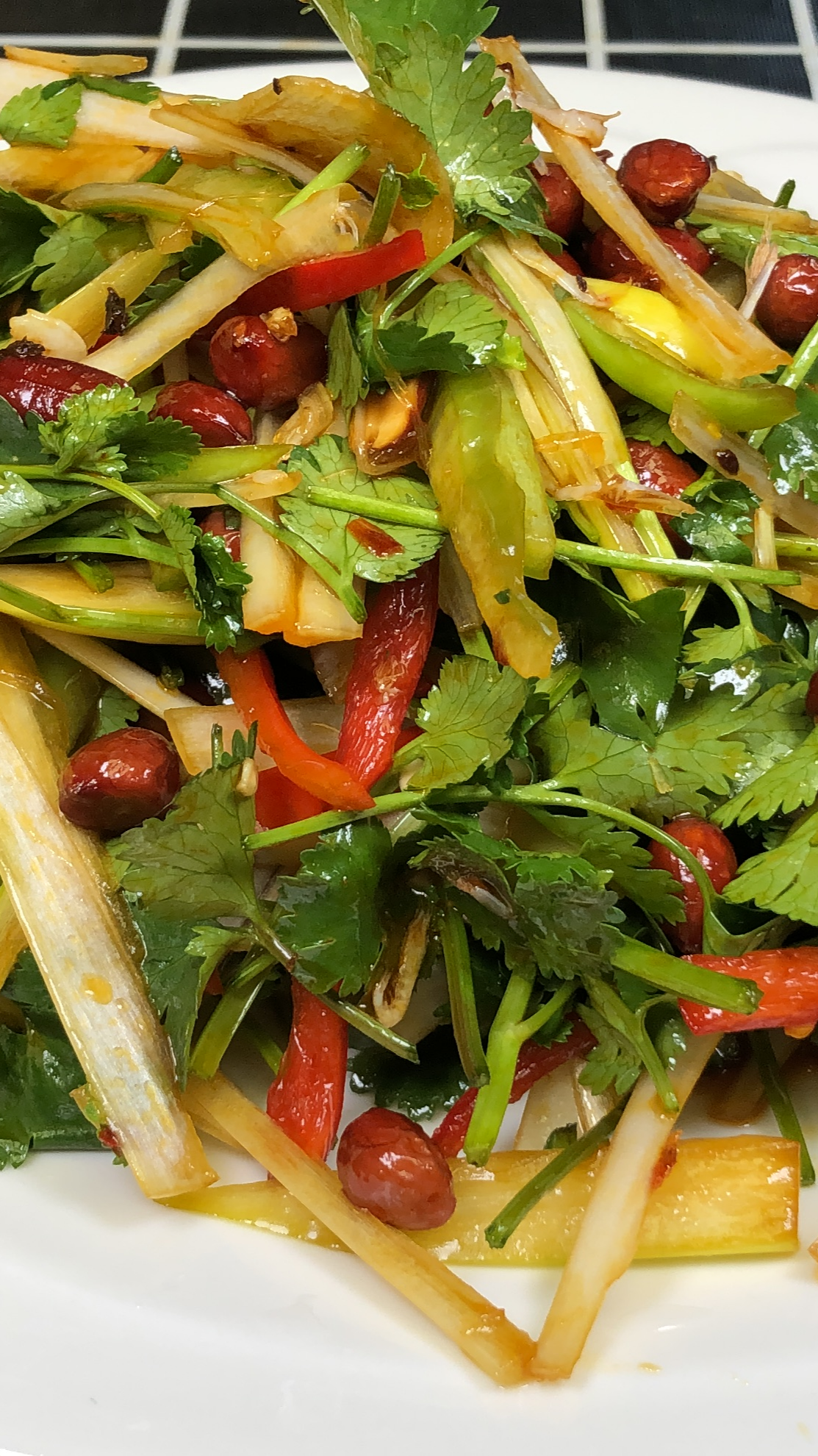 #美食#东北特色老虎菜的家常做法,营养健康。开胃爽口,下酒又下饭