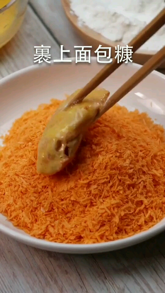 一家子在家做炸鸡翅叭(下)