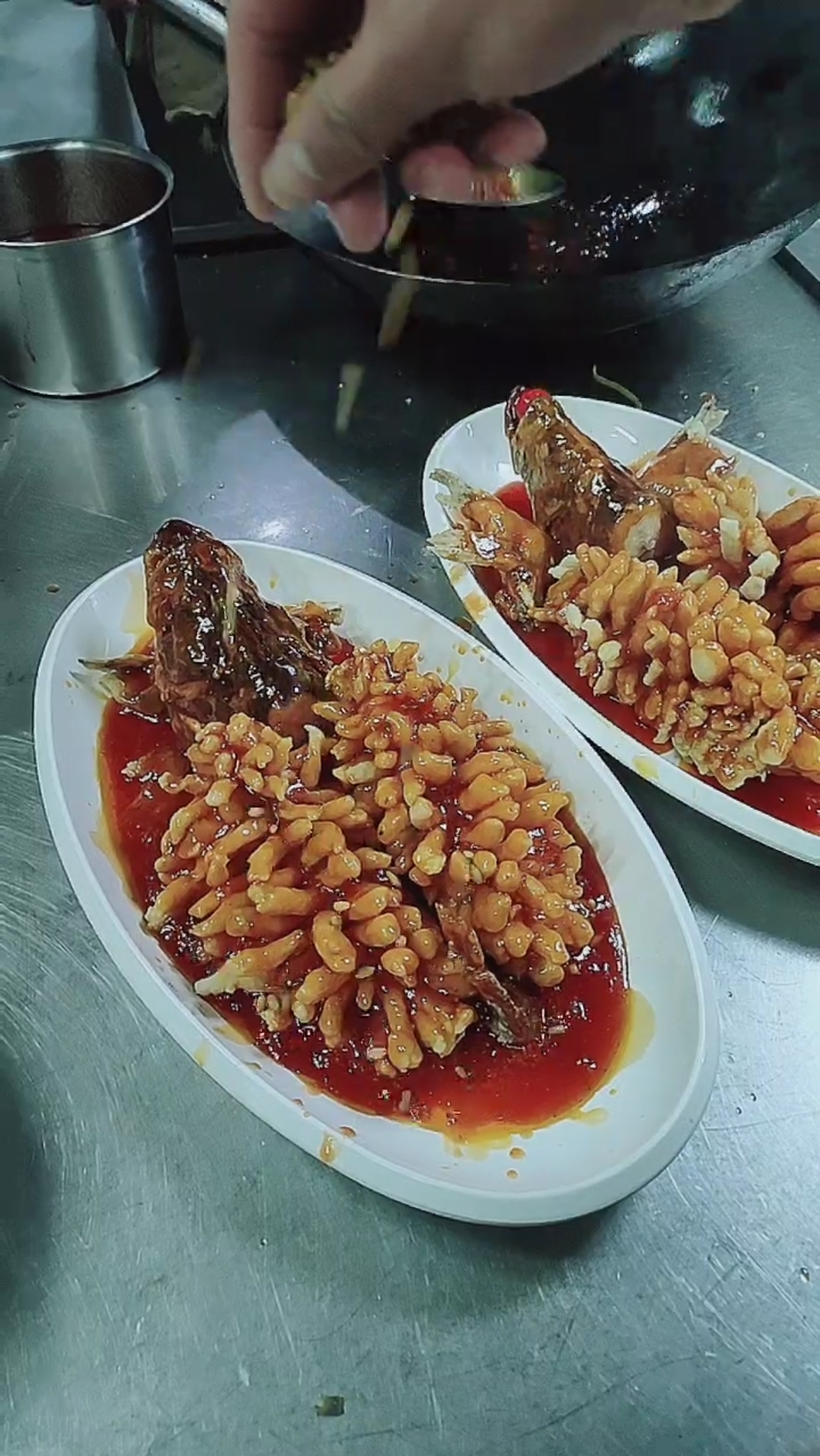 #不可辜负的美食#松子鱼260一条,最后撒点松子真香呀。