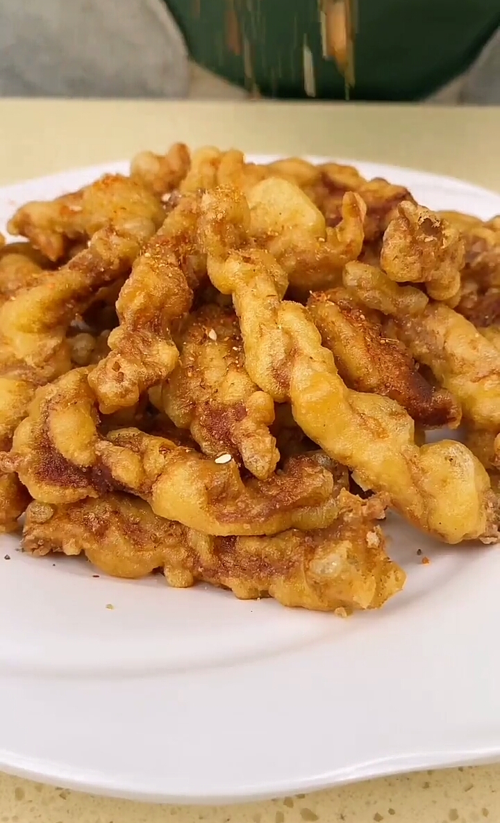 #美食记#最好吃的炸酥肉,甘香酥脆,太解馋了