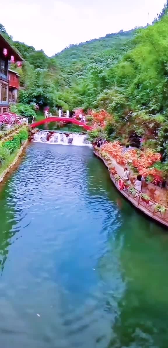 生活就像流水,简简单单。最简单的东西也可以是最美。古龙渔庄旅行推荐官深圳周边游