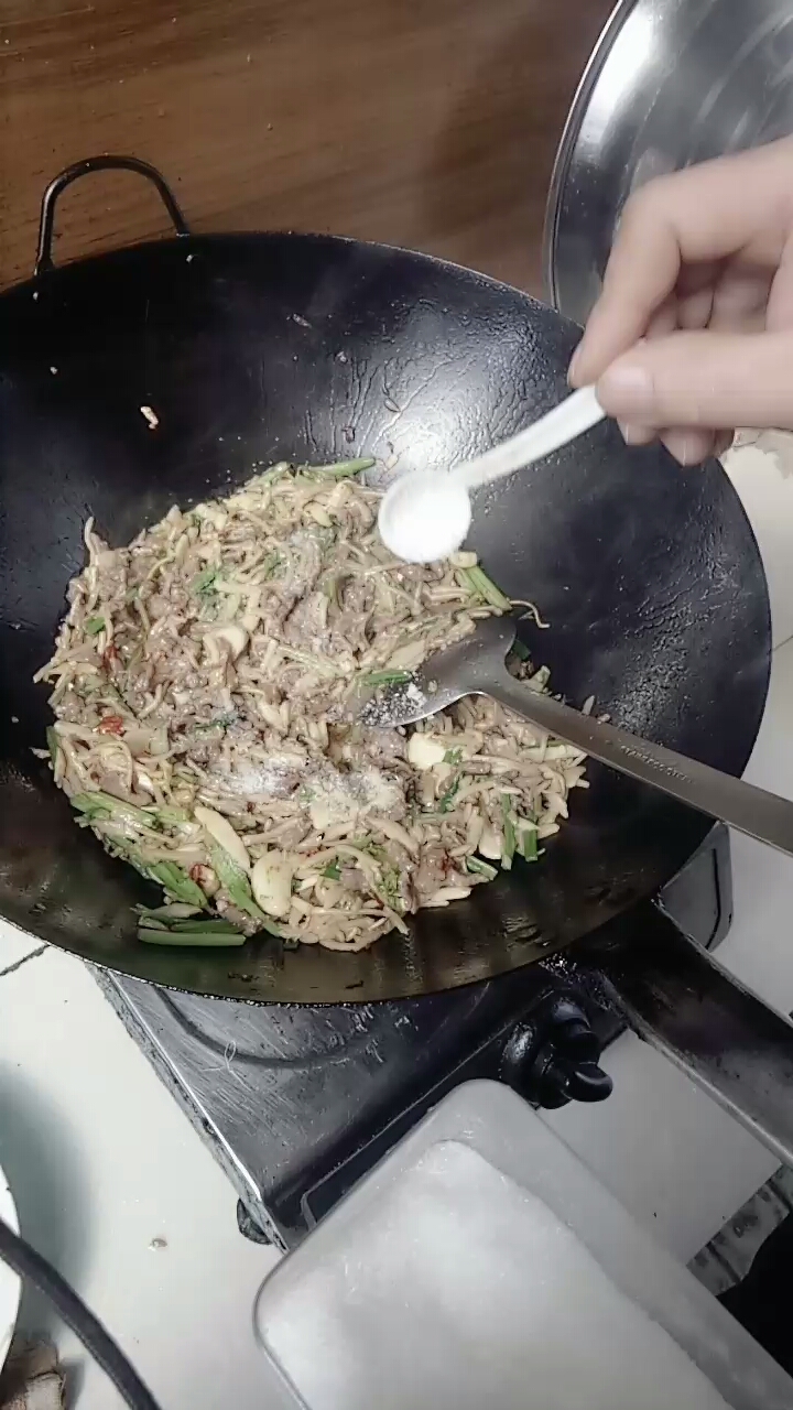 冬笋炒牛肉