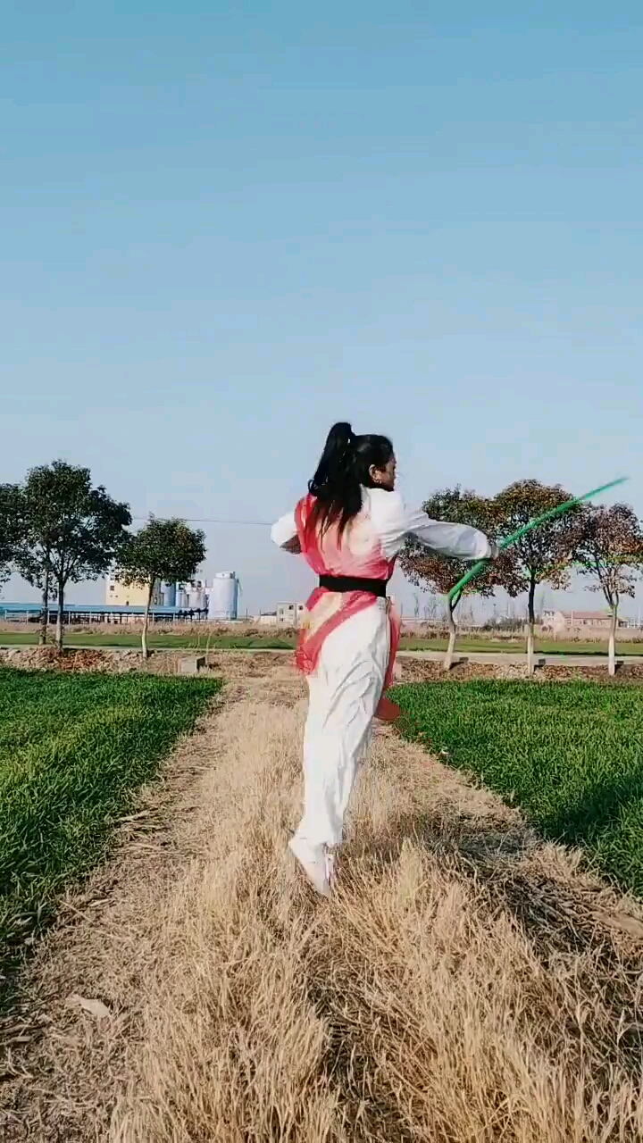 丐帮帮主神棍无敌了!