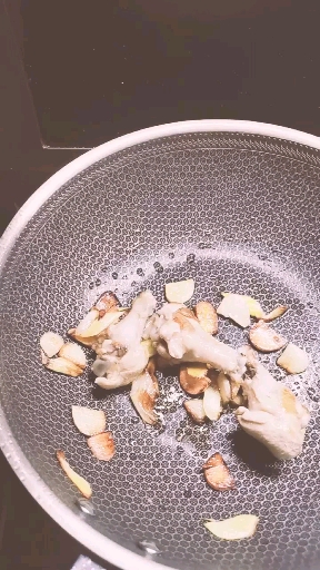 红烧鸡翅根