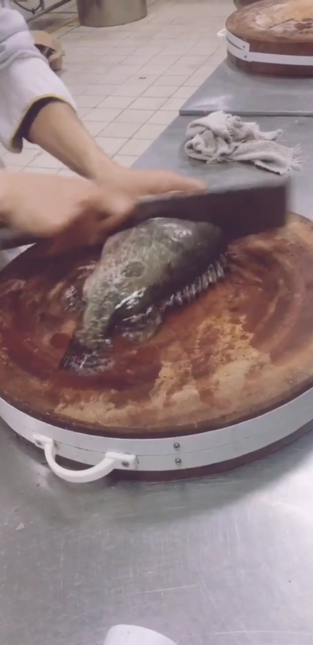 松鼠桂鱼的制做过程。
