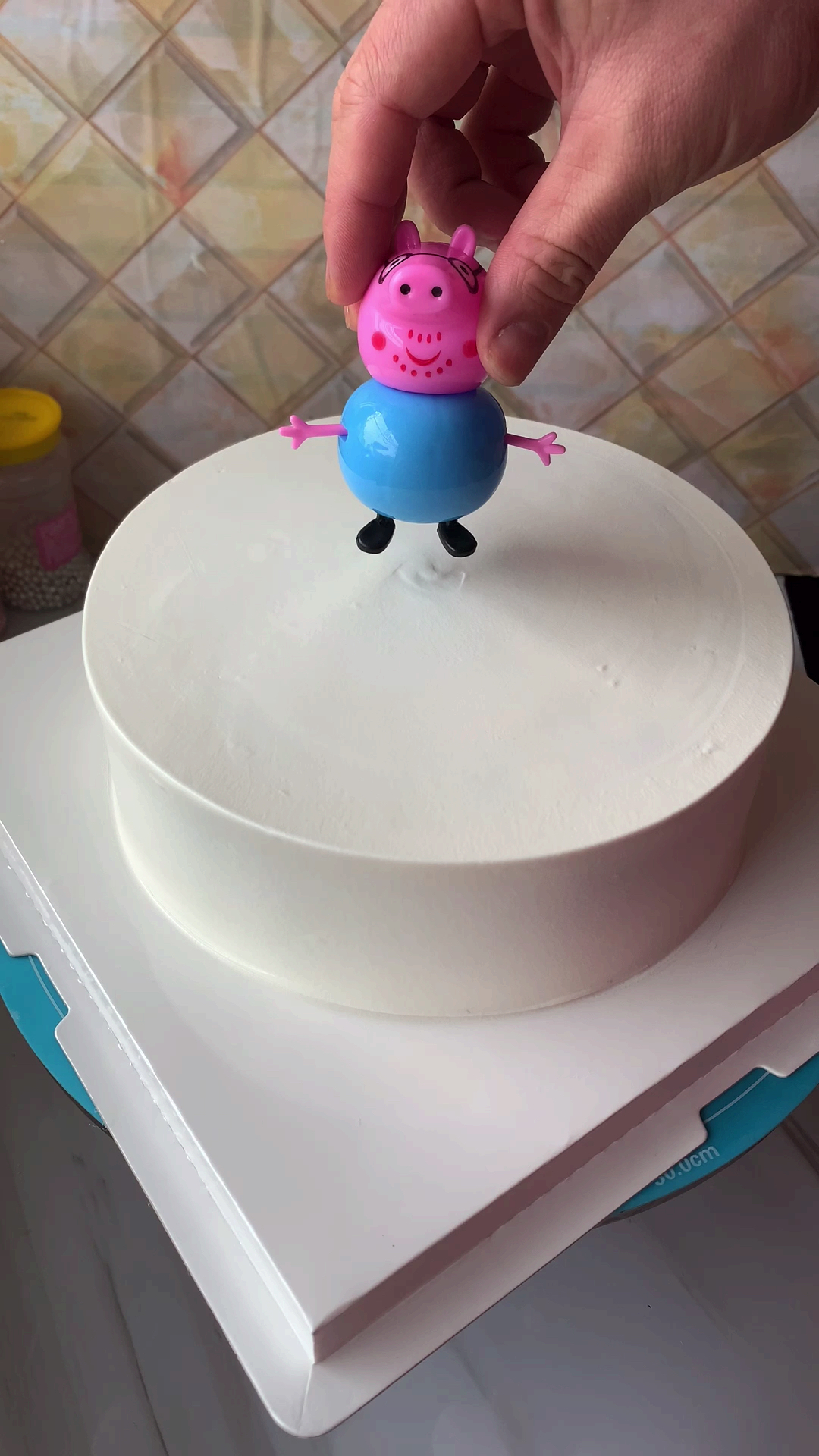 #美食#小猪佩奇吃蛋糕