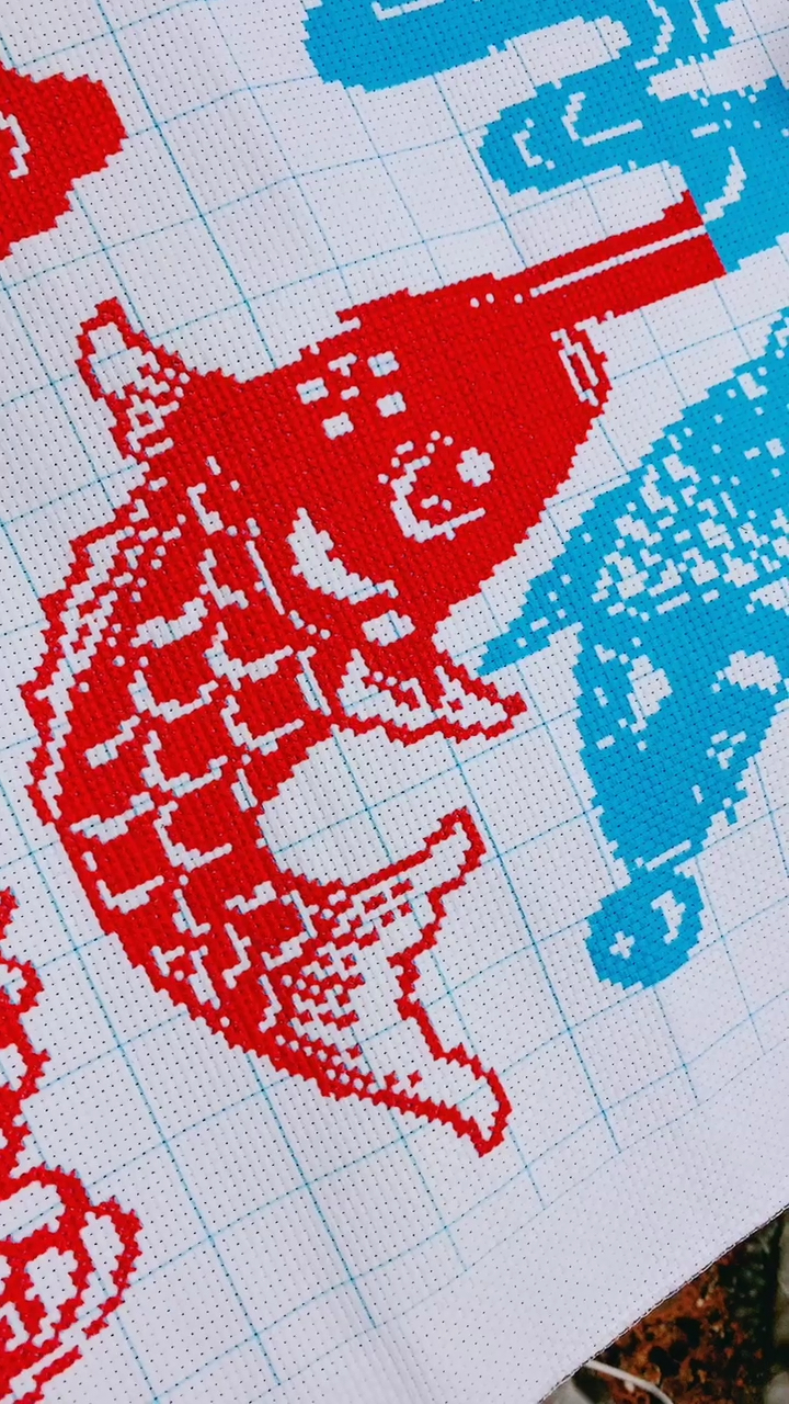 #全民正能量#一条小鱼上岸了