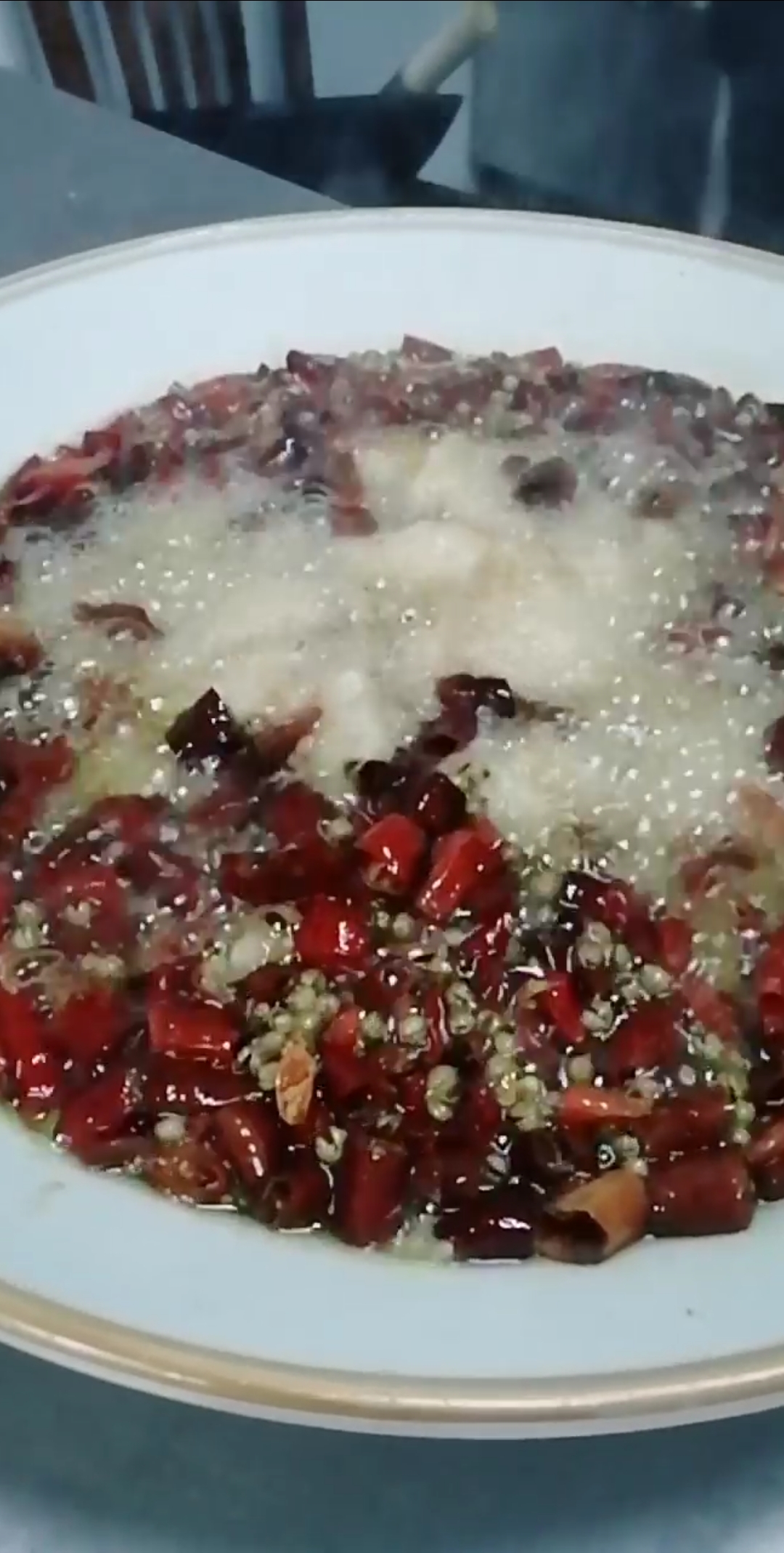 #水煮鱼#水煮鱼其实是油煮鱼