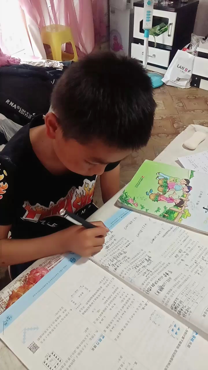 每天都写啊算啊。