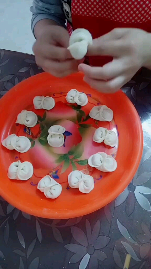 饺子新包法一皮双饺好事成双